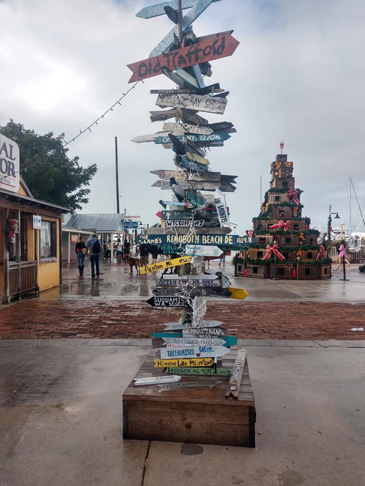 A Detailed Map of Florida Keys with 4 Great Stops
