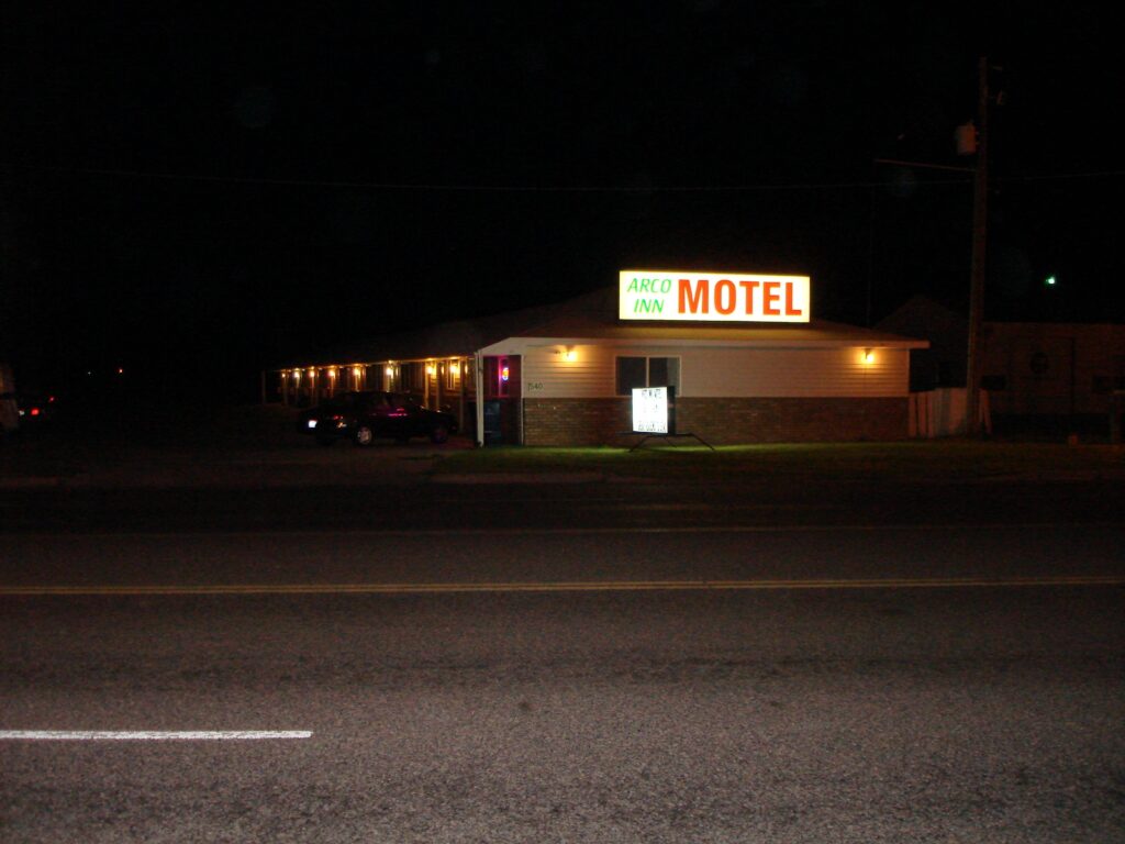 Arco Inn Motel at Night

Things to do in Craters of the Moon National Monument